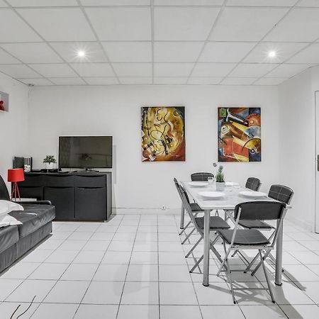 Triplex In Boulevard De Magenta By Guestready Apartment Париж Екстериор снимка