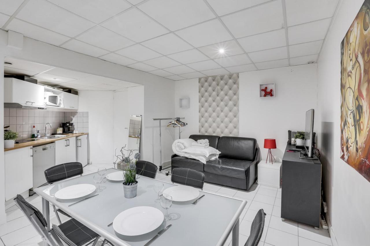 Triplex In Boulevard De Magenta By Guestready Apartment Париж Екстериор снимка