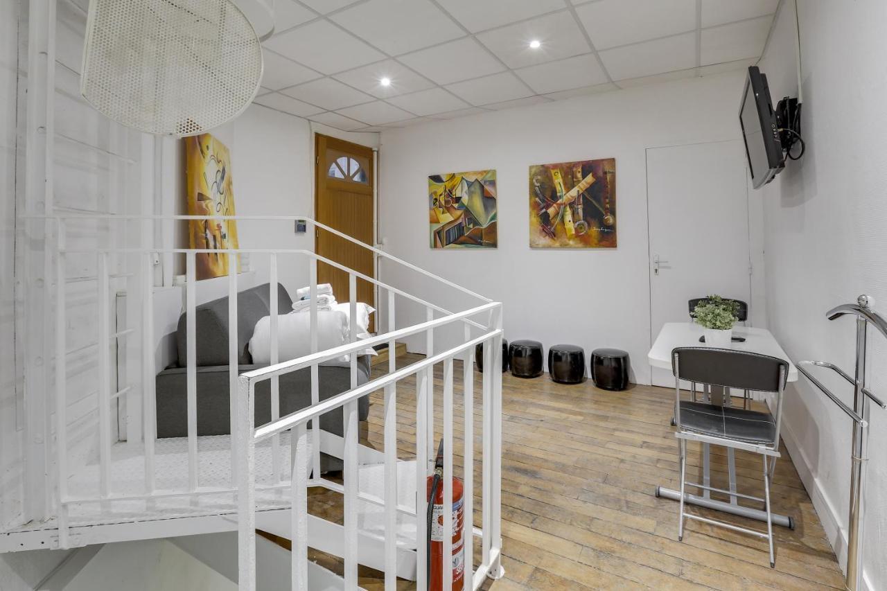 Triplex In Boulevard De Magenta By Guestready Apartment Париж Екстериор снимка